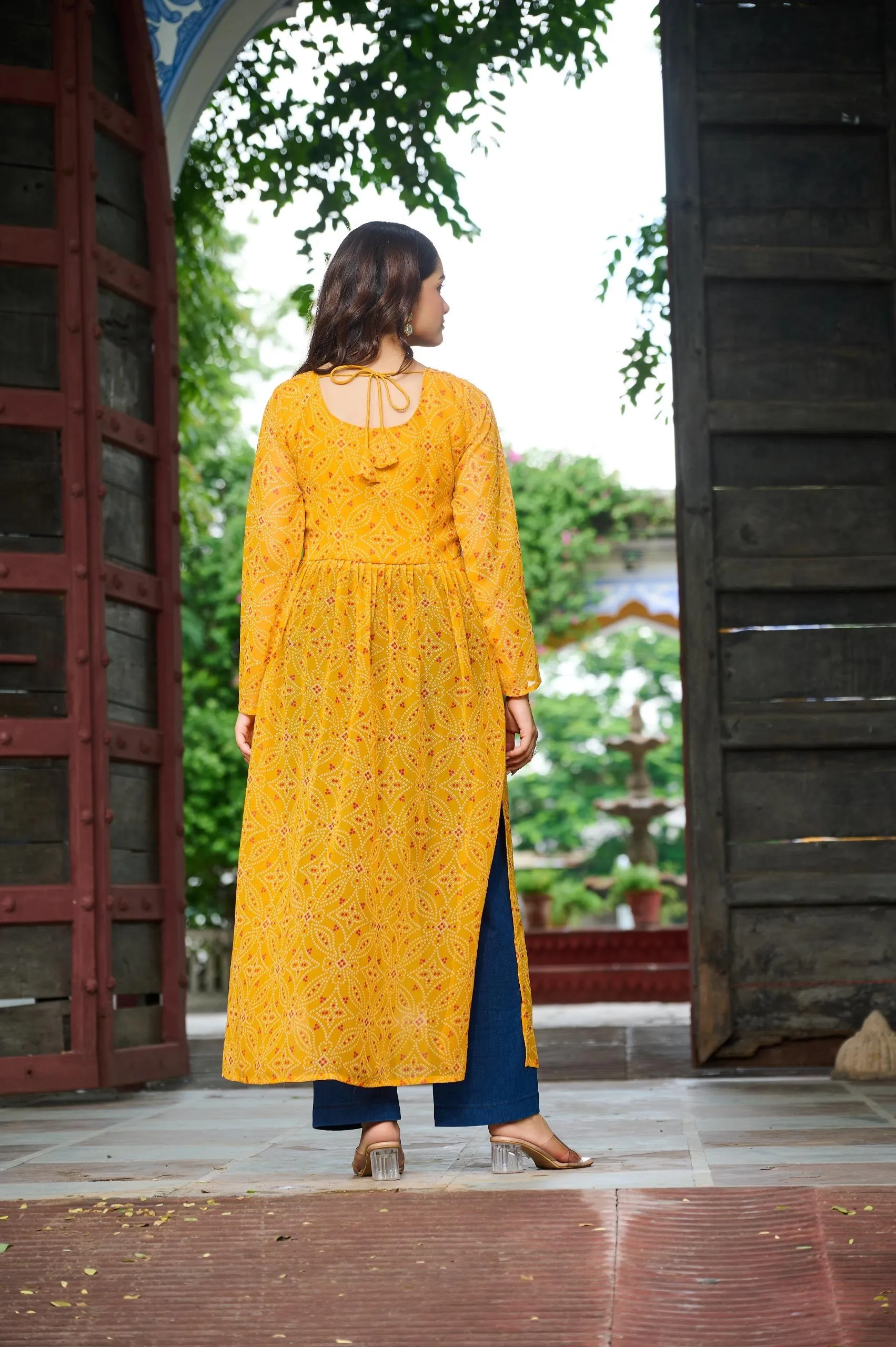 Buy Navratri outfits in Surat - Reseller Bazzar